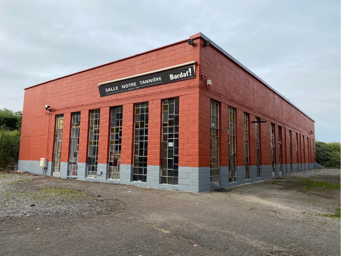 La salle BarDaF à Bossière